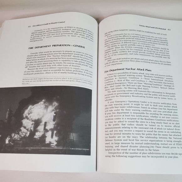 Fire Officer's Guide to Disaster Control Second Ed Kramer + Bahme Paperback 1992 - Picture 8 of 12